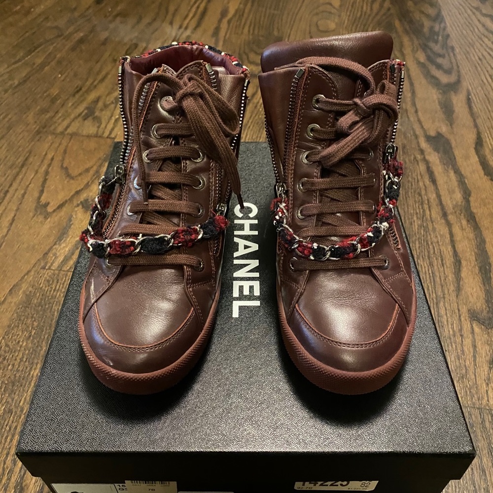 chanel high top sneakers - Picture 2 of 6